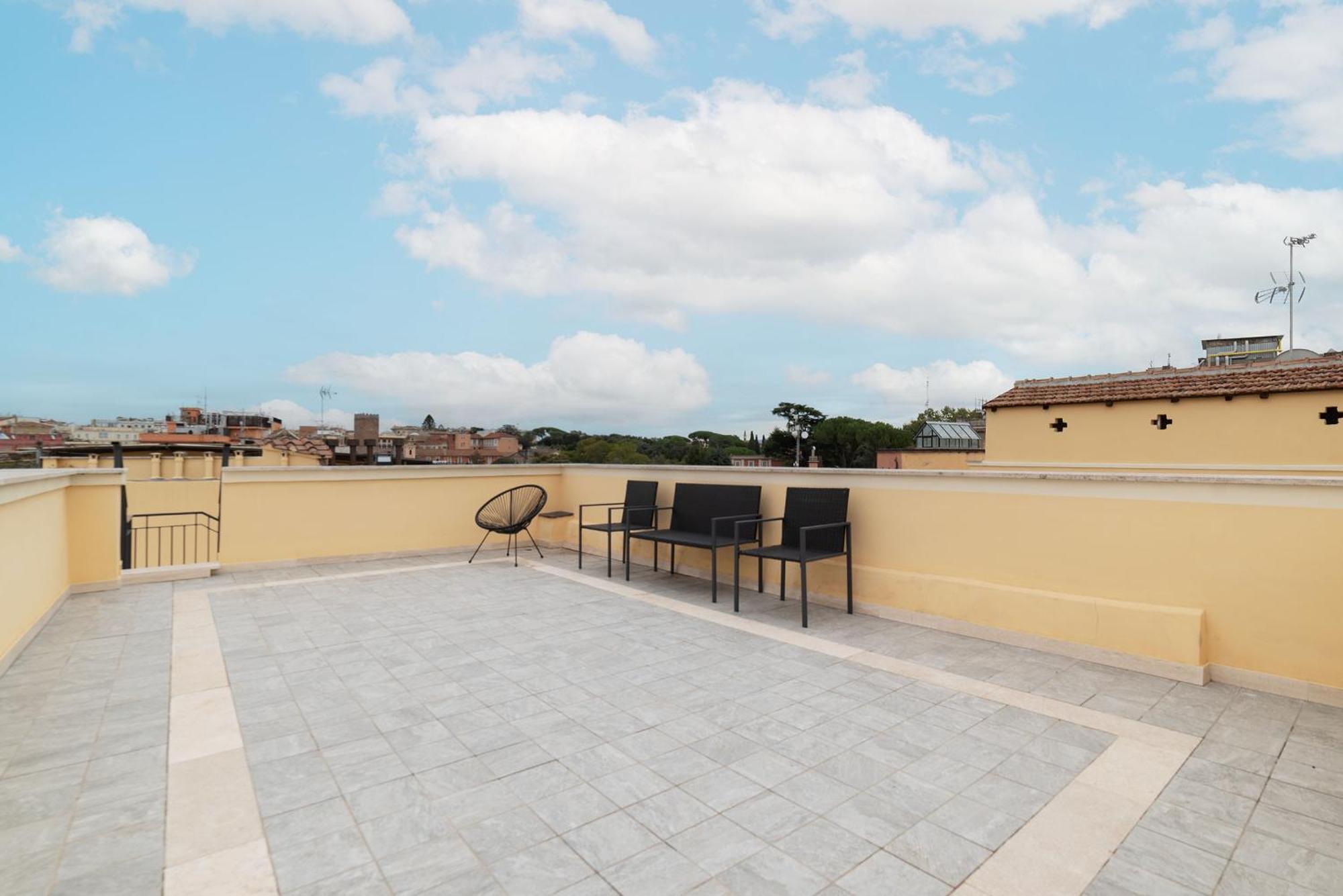 Joivy Cavour Luxury Rom